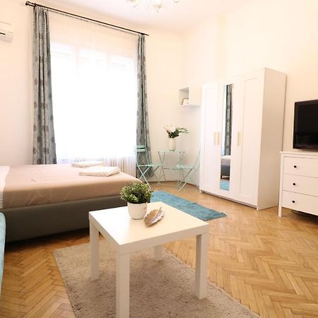 Real Apartments Wesselenyi III Budapest Exteriör bild