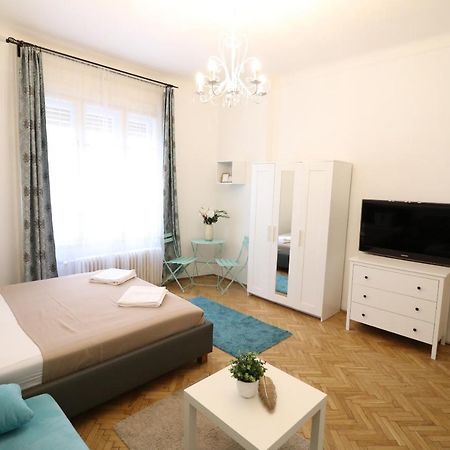 Real Apartments Wesselenyi III Budapest Exteriör bild